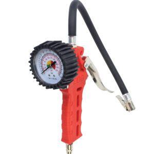 Pistola de inflar con manómetro de 63mm y manguera de 500mm conectada a compresor, herramienta neumática referencia 63724.