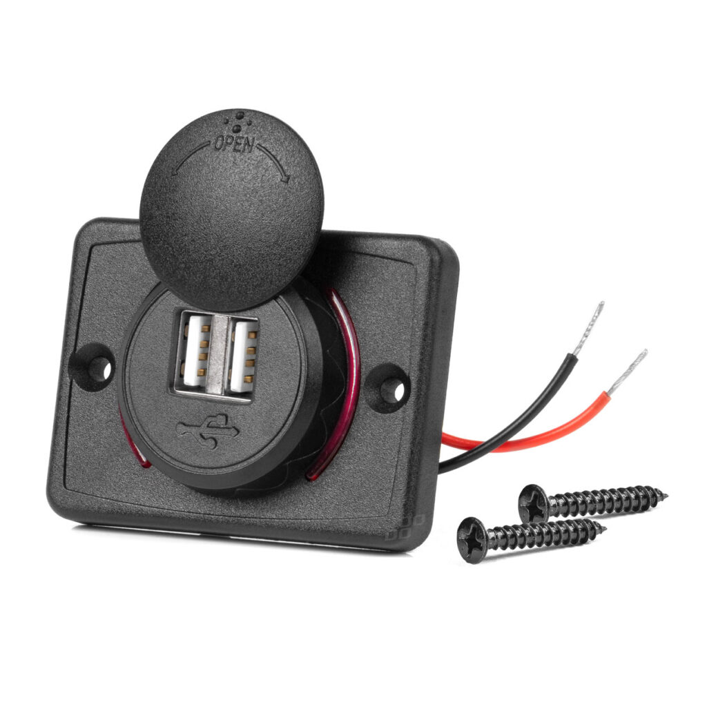 Cargador de teléfono impermeable de forma cuadrada con retroiluminación LED ROJA 2xUSB 12/24V 04230 AMIO - imagen principal