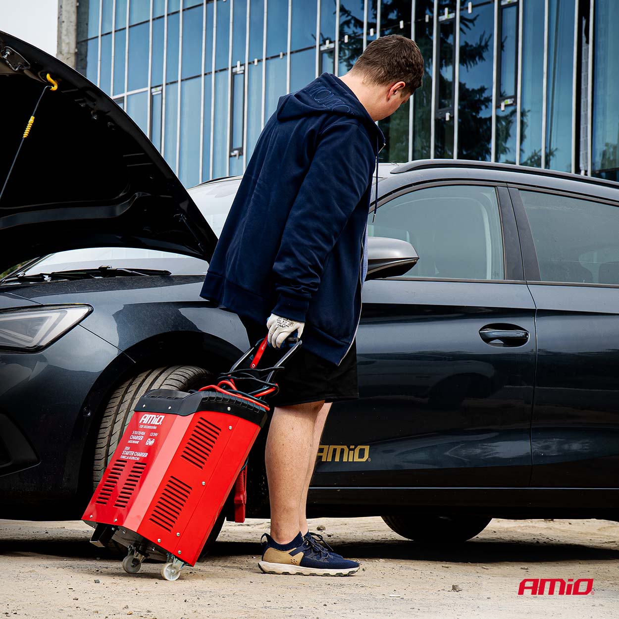 Arrancador de coche con función de cargador de batería máx. 40 A 12 V 24 V arranque 300 A 04500 AMIO - detalle 5
